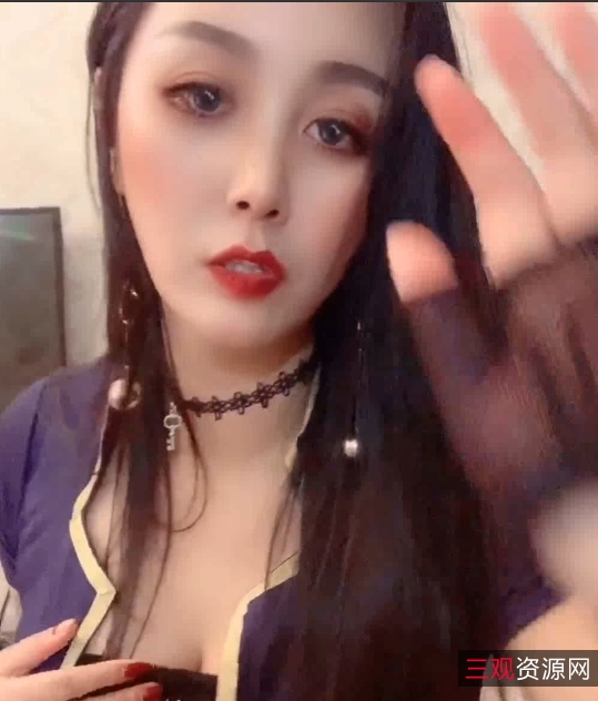 “快手瞬间爆炸！65秒7.87g惊险跳跃，收藏已达15万！”