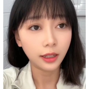 21g：大四学生妹BlackCat的私密收藏
