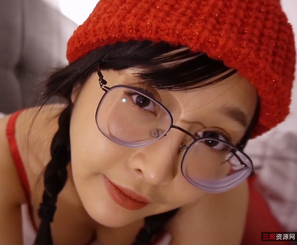 眼镜妹+deerlong原档+219v52.7g