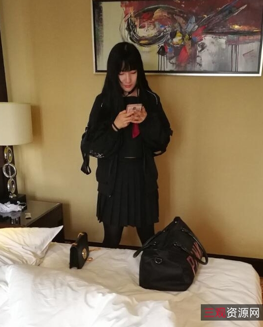 B站up主runa酱5000元事件揭秘视频及交易聊天群八卦截图资源,附带预约信息,数量有限,速来收藏!