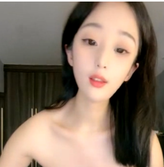 女神沉沦航空大学学妹菲菲最新合集26V25.5G，精彩瞬间尽在百度ED2K