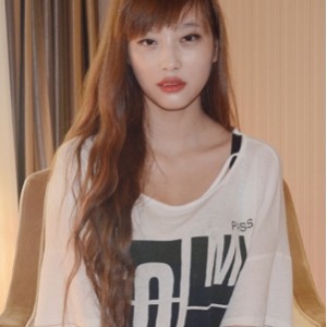 小甜心杨晨晨Sugar极致作品合集615套305G珍藏版