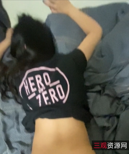 115盘黄芮芮analiris3交友短视频合集多部34.9g台湾嫩妹娇小多场景布料窸窣喘息混响