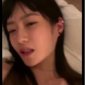 学生妹M狗小合集11部716M，小姐姐呼喊声刺痛心扉