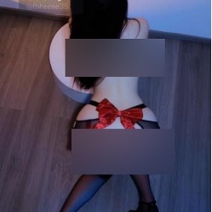 百度盘播音系的小美视频合集132部5.2G，微露脸户内外喷泉