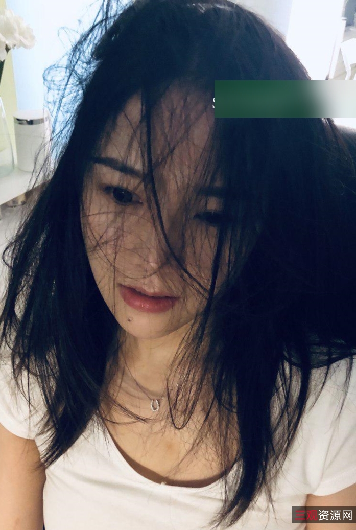 特莱莎居家日常推特合集8.86G翘臀福利