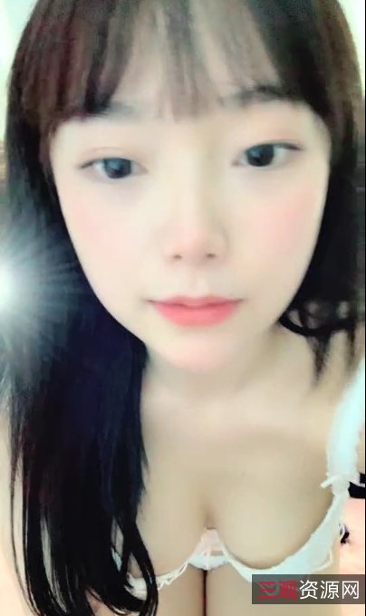 萌妹小奈浴室透视装视频1V1.98G纯欲风