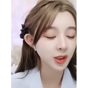 OnlyFansLaylaRay原档视频40V19.1G金发尤物