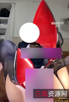 kklove红底高跟黑丝推特视频1部80m极致诱惑