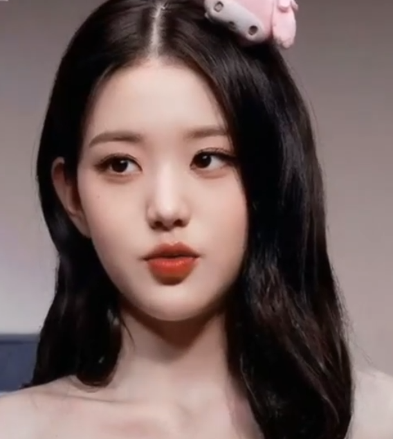 劲爆女星台词剧本AI合集24V20M独家