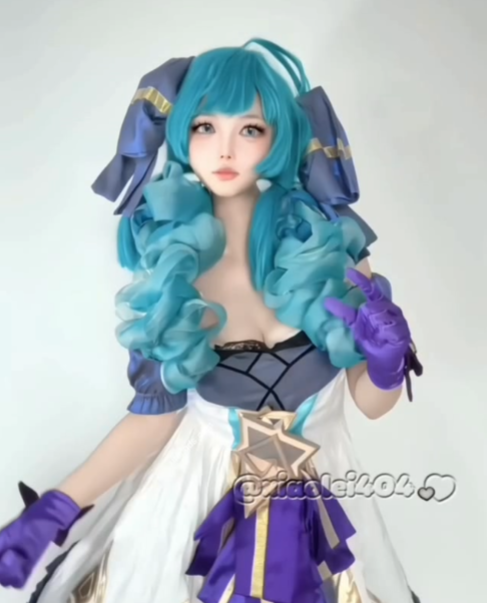 抖音希尔薇热舞变装合集88V3.51G太顶了