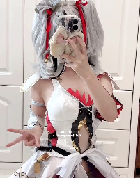 推特琴喵cos鸣潮椿自嗨视频1部0.24G内部