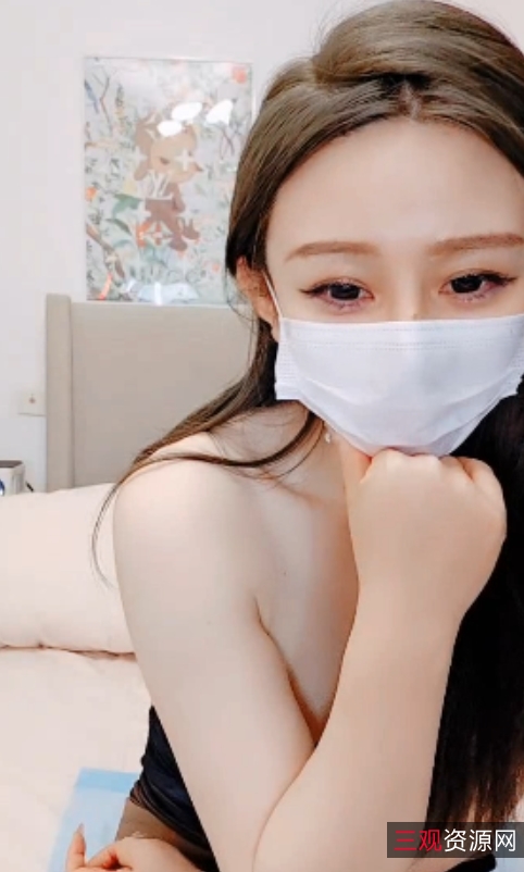 推特彤彤白嫩蝴蝶诱惑1V1.3G太润了