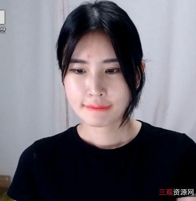 ekgpH级丰满御姐甩奶按摩韩国主播10部17.4G太火辣