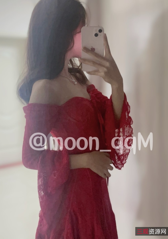 推特狐骨moon_qqm神秘处展示80部971MB超嫩展示