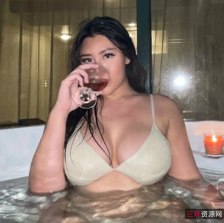 **推特boba优质订制4.7G丰满多段超值专享**