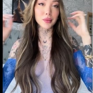 蜜桃臀伪娘Ema推特热舞93部16G珍藏