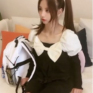 推特阿雅私密视频合集17v12g超火辣