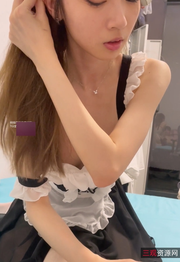 推特小甜私拍9V802.4MB绝赞展示