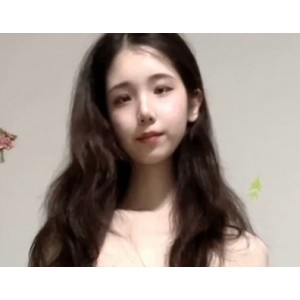 推特果冻小姐私密珍藏版9部222M意外展示