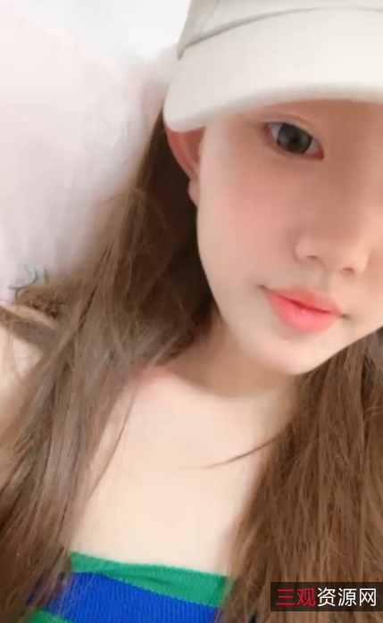 乔乔妹妹双马尾黑框眼镜作品24v18.4G优质珍藏