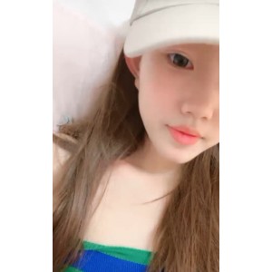 乔乔妹妹双马尾黑框眼镜作品24v18.4G优质珍藏
