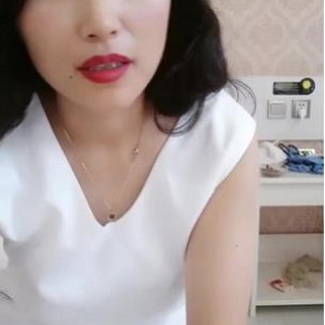 彩霞老板娘40V大包32.8G网盘珍藏