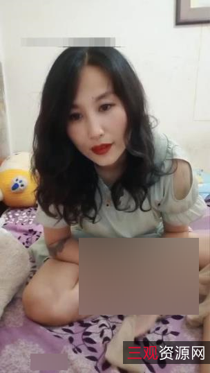 彩霞老板娘40V大包32.8G网盘珍藏